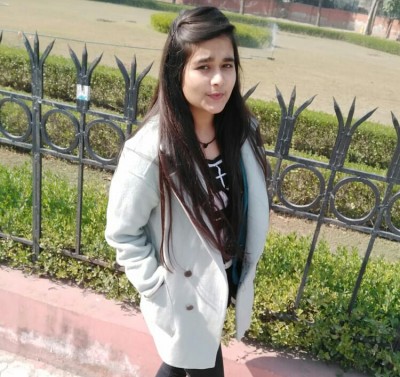Himangi sharma — Home Tutor in Faridabad