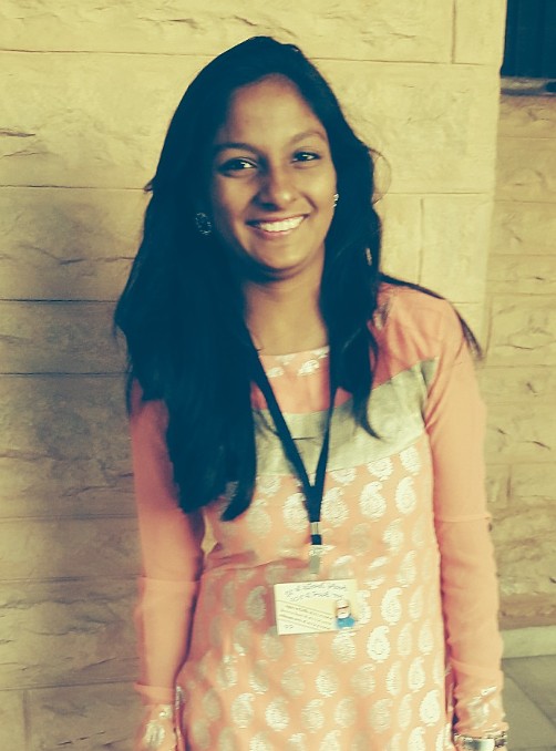 Nidhi - Economics Up To College Level Tutor in Thane