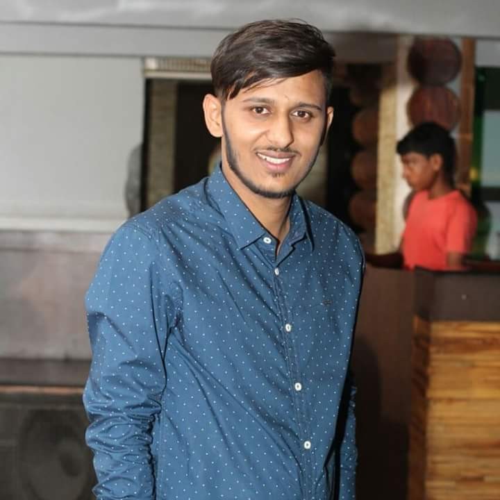 Sumit sharma — Home Tutor in North Delhi