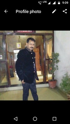 H.D.Sharma - Physics Tutor in North Delhi
