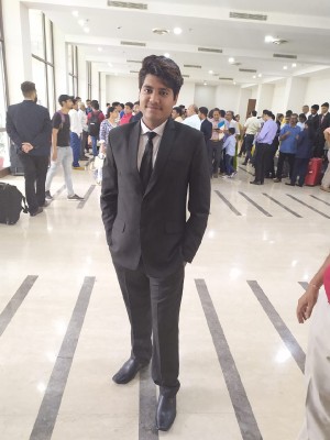 Mehul Pal - Economics Tutor in Faridabad