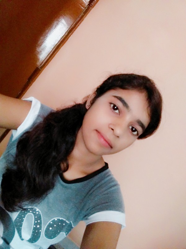 meenu gangwar - Economics Up To College Level Tutor in Lucknow