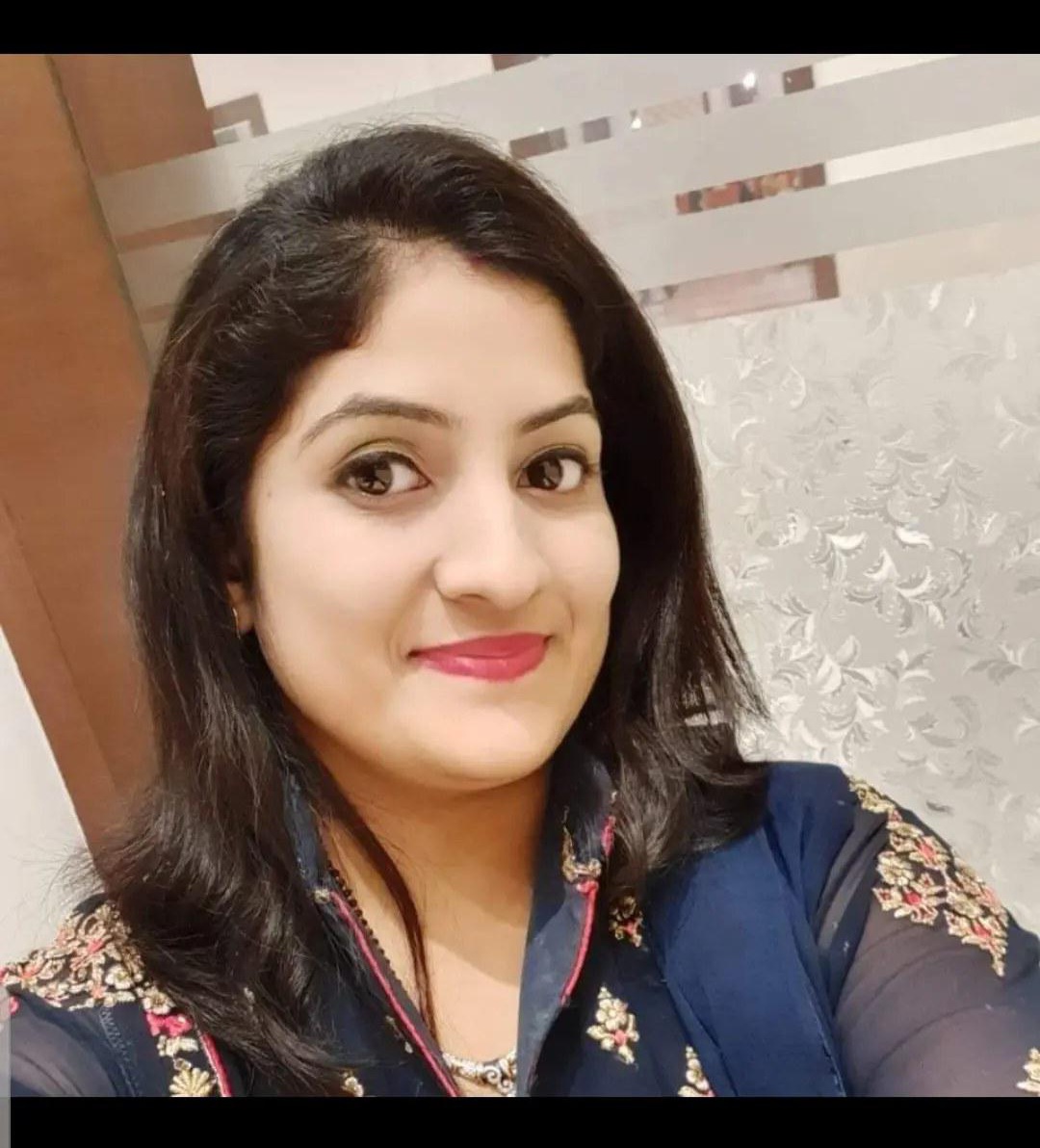 Vaishali Bajaj - Home Tutor in Sirsa