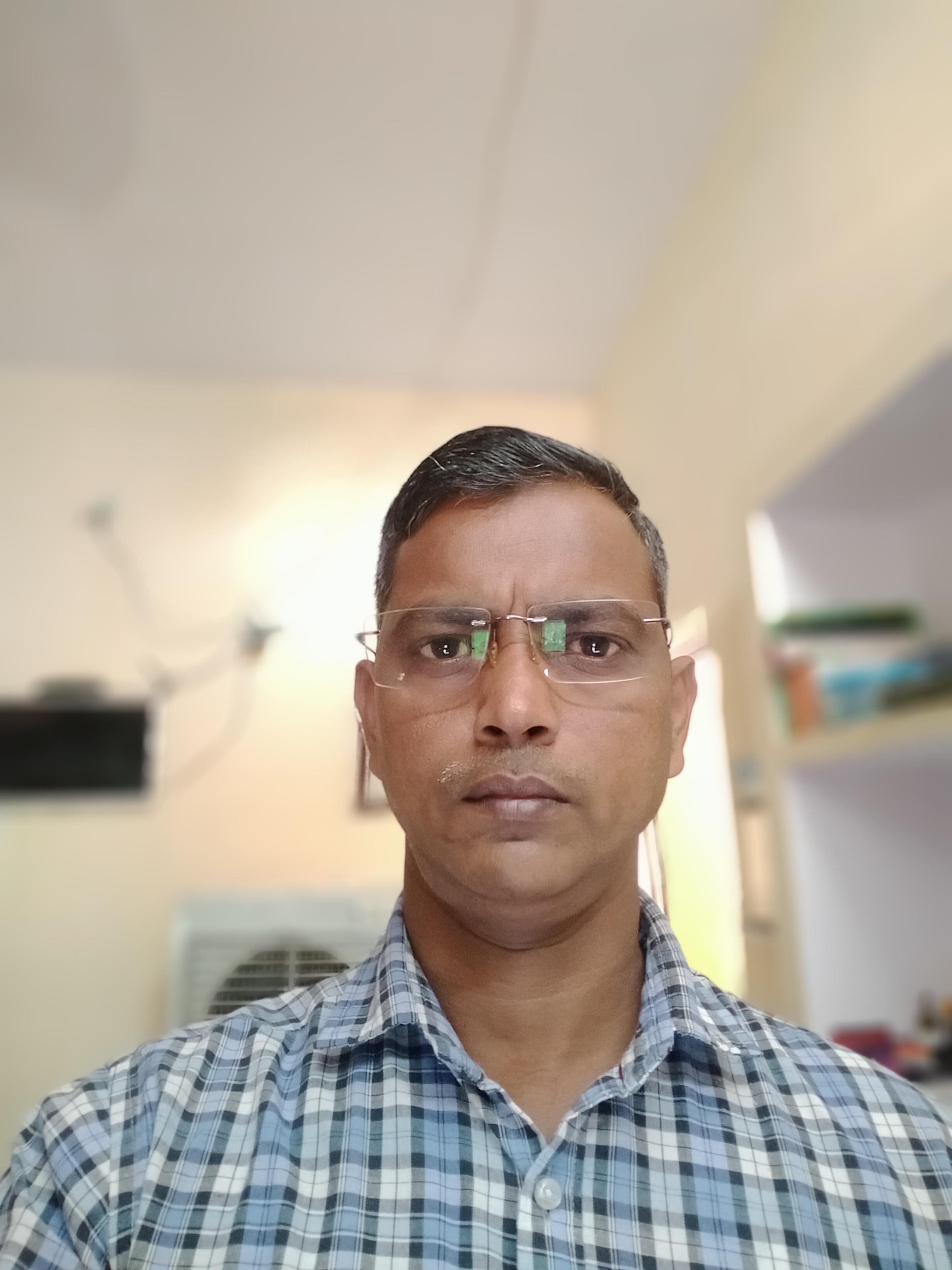 Pradeep Kumar Prajapati - Home Tutor in Varanasi